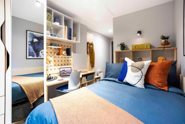 1 bed studio, University Road, City Centre, Belfast, BT71NH - Image 3